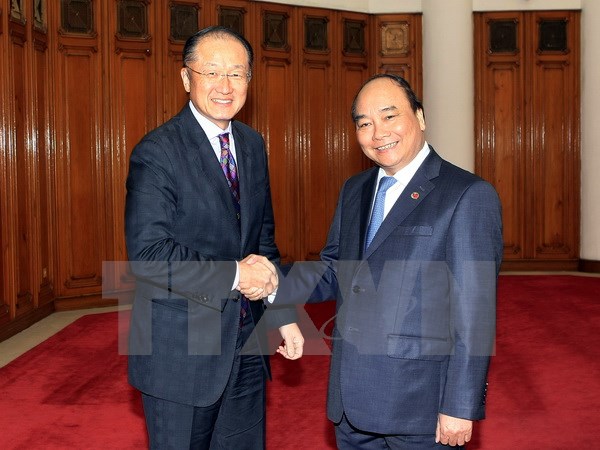 Нгуен Суан Фук принял президента Всемирного банка Джима Ён Кима